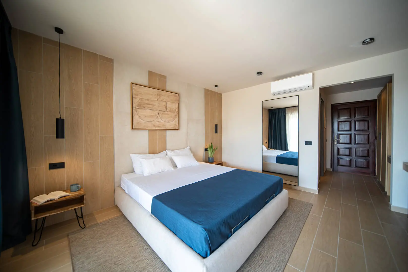 Suite-Sea-View-BB_Eleganza-e-comfort-nella-suite-di-Bi-Village